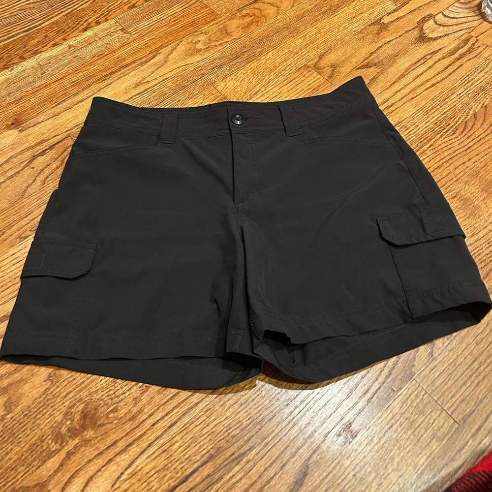 Eddie Bauer Women's Dark Cargo Shorts